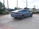 Used 2022 Hyundai Elantra Limited image 2