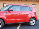 Used 2018 Kia Soul + image 2