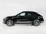New 2025 Porsche Macan Turbo image 2