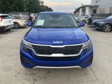 Used 2022 Kia Seltos LX image 2
