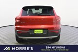 Used 2019 Volvo XC40 T5 Momentum image 5