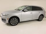 Used 2017 Audi Q7 3.0T Prestige image 2