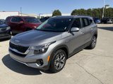Used 2023 Kia Seltos EX image 3