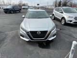 Used 2022 Nissan Altima 2.5 SV image 2