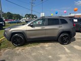 Used 2016 Jeep Cherokee Trailhawk w/ Comfort/Convenience Group image 3