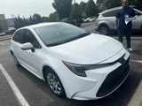 Used 2022 Toyota Corolla LE image 2