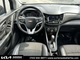 Used 2022 Chevrolet Trax LT w/ LT Convenience Package image 3