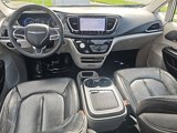 Used 2022 Chrysler Pacifica Touring-L image 3
