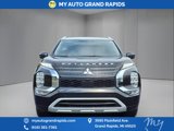 Used 2024 Mitsubishi Outlander SEL image 2