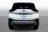 Used 2021 Nissan Rogue SV image 4