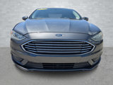 Used 2018 Ford Fusion SE w/ Fusion SE Technology Package image 3