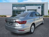 Used 2019 Volkswagen Jetta R-Line image 4