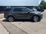 Used 2017 Ford Explorer Limited image 2