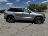 Used 2017 Jeep Grand Cherokee Limited image 5