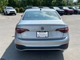 Used 2024 Volkswagen Jetta SE image 5