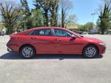 Used 2024 Hyundai Elantra SEL image 3