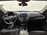 Used 2020 Chevrolet Malibu LT image 2