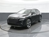 Used 2024 Audi Q4 e-tron Prestige image 3