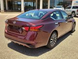 Used 2024 Nissan Altima 2.5 SV image 4