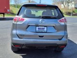 Used 2015 Nissan Rogue S image 4
