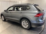 Used 2019 Volkswagen Tiguan SE w/ Panoramic Sunroof Package image 3
