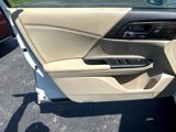 Used 2016 Honda Accord EX-L image 6