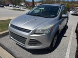 Used 2015 Ford Escape SE w/ Equipment Group 201A image 2