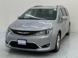 Used 2018 Chrysler Pacifica Limited image 1