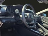 Used 2023 Hyundai Elantra SEL w/ Convenience Package image 3