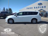 Used 2022 Chrysler Voyager LX image 2