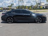 Used 2018 Toyota Camry image 3