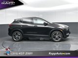 Used 2023 Buick Encore GX Essence image 3