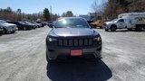 Certified 2021 Jeep Grand Cherokee Laredo X image 3