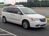 Used 2016 Chrysler Town & Country Touring-L image 3