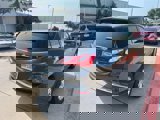Used 2018 Chevrolet Equinox LT image 3