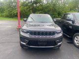 Used 2023 Jeep Grand Cherokee Laredo image 2