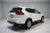 Used 2017 Nissan Rogue SV image 6