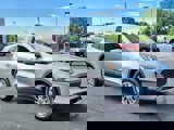 Used 2021 Ford Escape SE image 2
