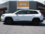 Used 2023 Jeep Cherokee Altitude Lux image 2