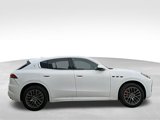 New 2023 Maserati Grecale GT image 4