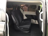 Used 2018 Chrysler Pacifica L image 3