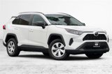 Used 2021 Toyota RAV4 LE image 2