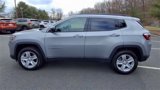Used 2022 Jeep Compass Latitude image 5