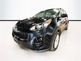 Used 2017 Kia Sportage LX image 3