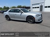 Used 2022 Chrysler 300 Touring image 3