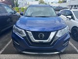 Used 2018 Nissan Rogue SV image 2