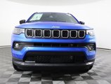 New 2025 Jeep Compass Latitude image 2