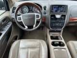 Used 2015 Chrysler Town & Country Limited Platinum image 2