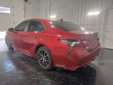 Used 2021 Toyota Camry SE image 3