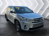Used 2017 Toyota Highlander XLE image 3